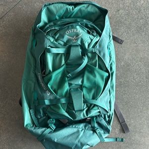 Osprey Fairview 70 sz s/m with daypack